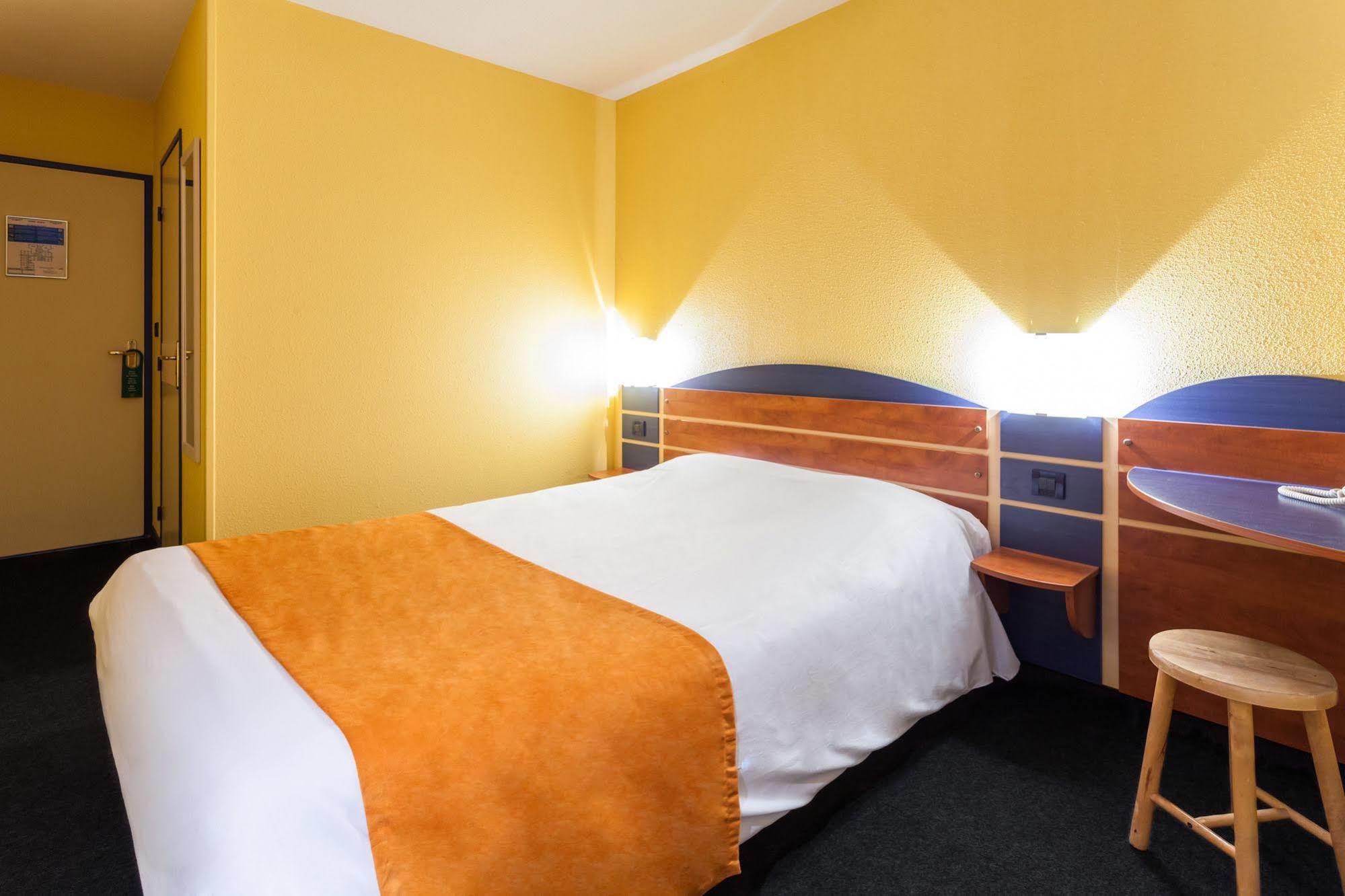Ibis Budget Perigueux Boulazac Esterno foto