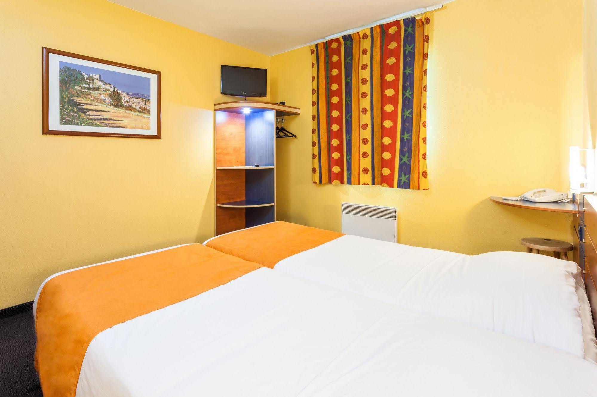 Ibis Budget Perigueux Boulazac Esterno foto